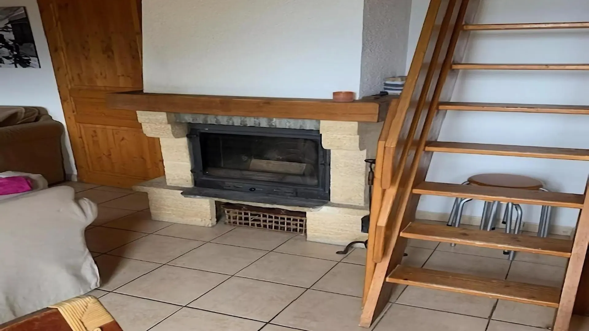 Pretty Chalet Near The Oz Ski Area, Cleaning Included Oz